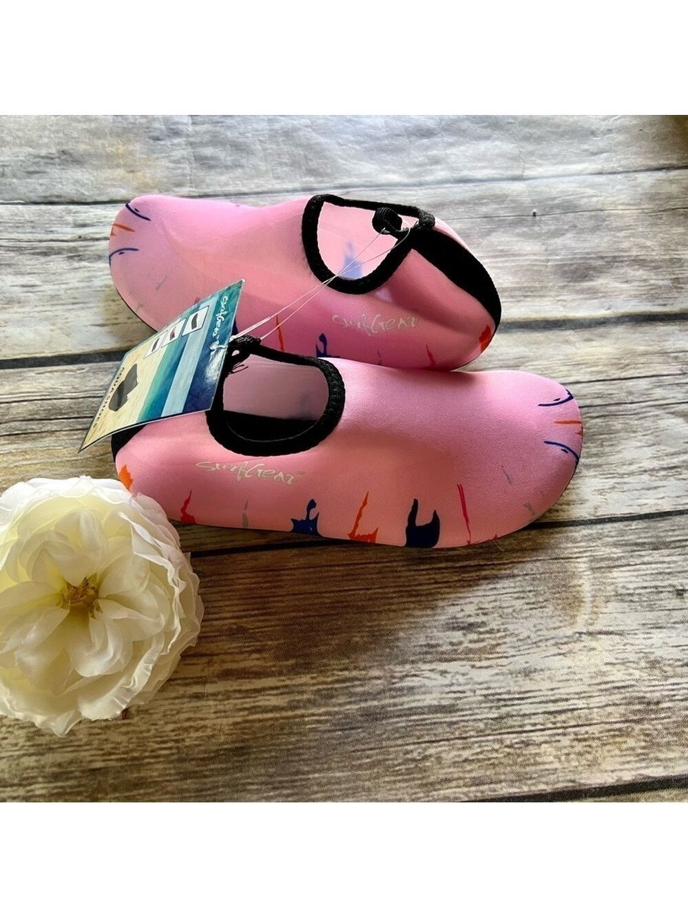 ⭐️NWT PINK WATER SHOES